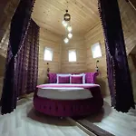 Otantik فندق 3*
