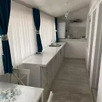 Hotel Otantik Shumen