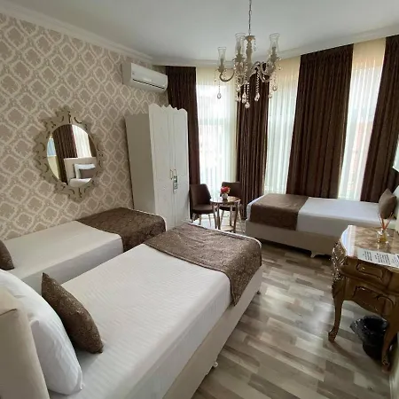 Hotel Otantik Szumen