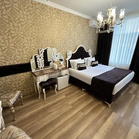 Hotel Otantik Shumen