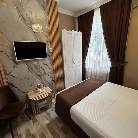 Otantik Hotel 3*