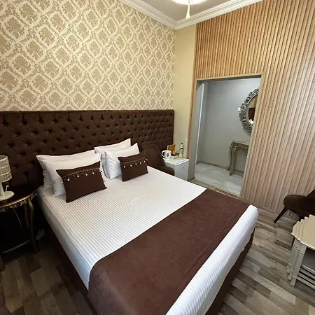 Otantik Hotel