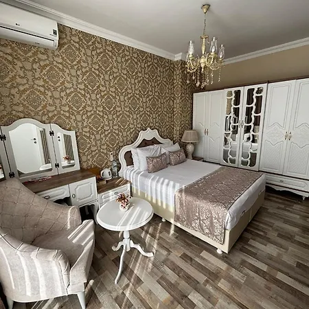 Otantik Hotel 3*