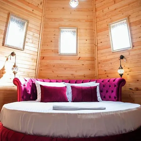 Hotel Otantik Szumen
